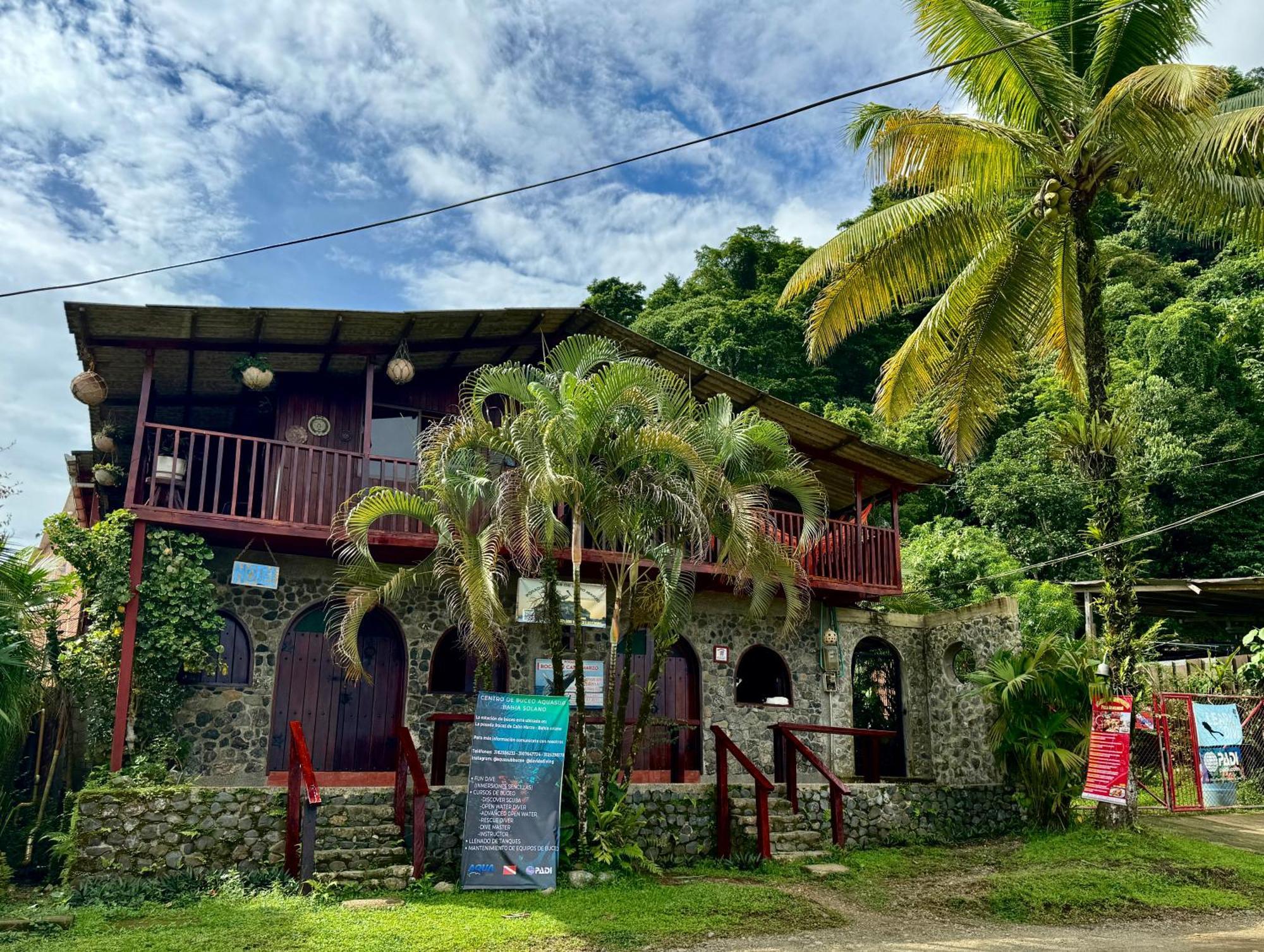 Posada Turistica Rocas De Cabo Marzo Bahia Solano Bagian luar foto