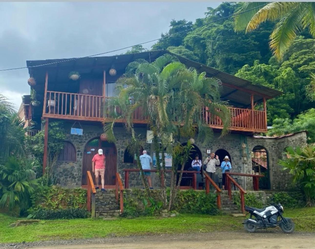 Posada Turistica Rocas De Cabo Marzo Bahia Solano Bagian luar foto